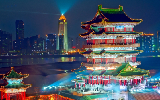 https://www.caminos.co.il/clients/caminos/gallery/CHINA/352_562/Yuyuan_Garden_District_2_CHINA__562_352.jpg